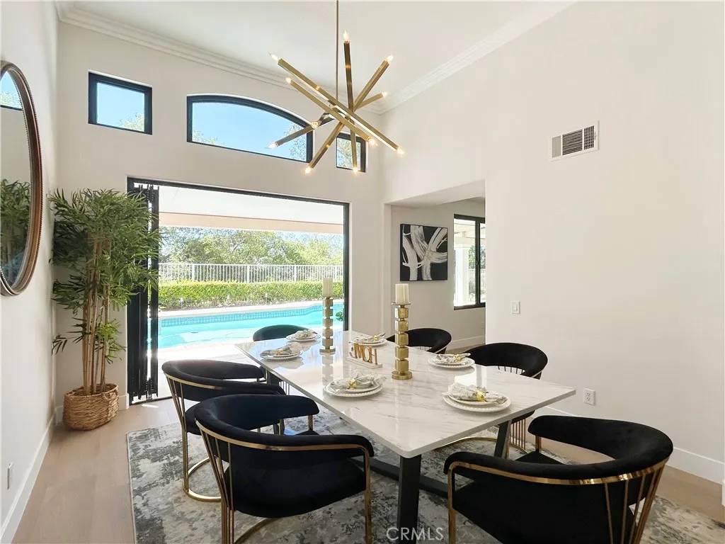 Lake Forest, CA 92610,56 Tessera Avenue
