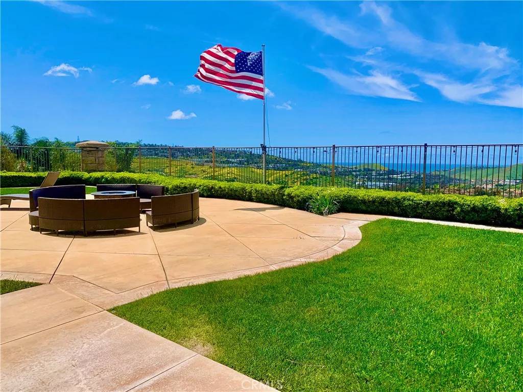 San Clemente, CA 92673,24 Calle Pacifica