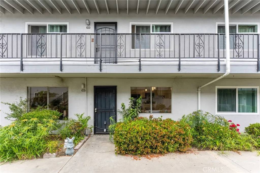 Long Beach, CA 90805,5530 Ackerfield Avenue #403