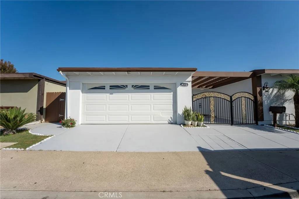 Tustin, CA 92780,14332 Kipling Lane