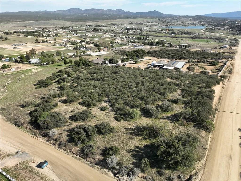Aguanga, CA 92536,132 Lakeshore