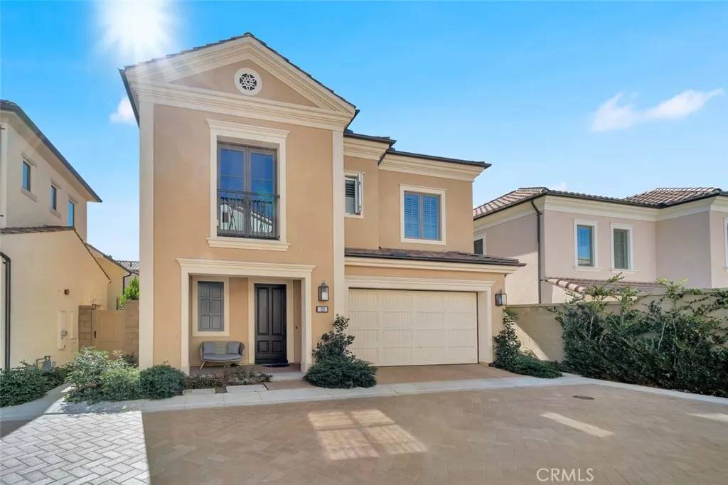 Irvine, CA 92618,129 Lomita
