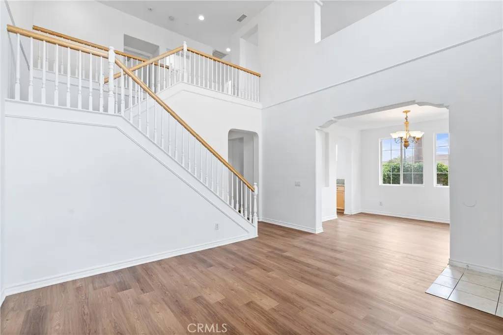 Sylmar, CA 91342,13346 Los Olivos Road