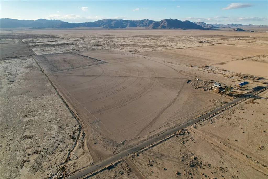 Lucerne Valley, CA 92356,12800 Locust Avenue