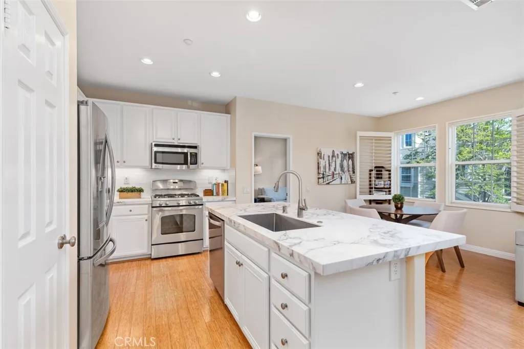 Ladera Ranch, CA 92694,37 Rumford Street