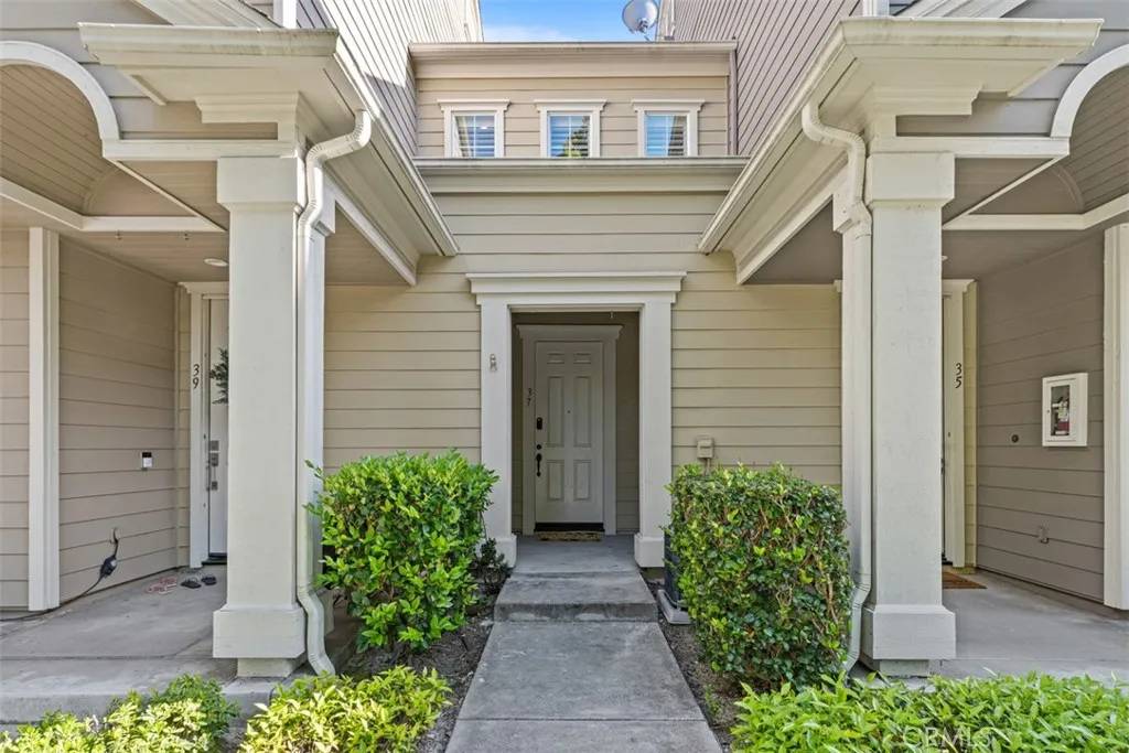 Ladera Ranch, CA 92694,37 Rumford Street