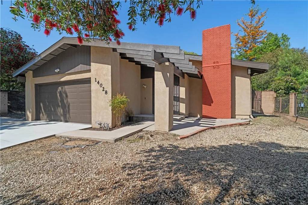 Sylmar, CA 91342,14028 Candlewood Drive