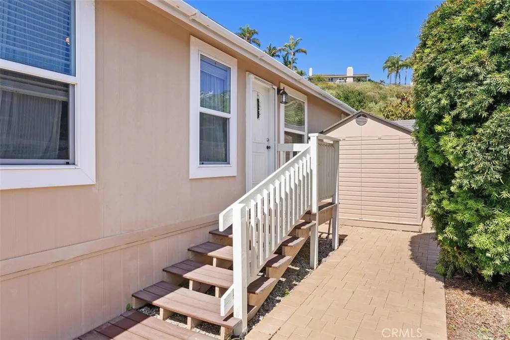 San Clemente, CA 92673,209 Mira Adelante