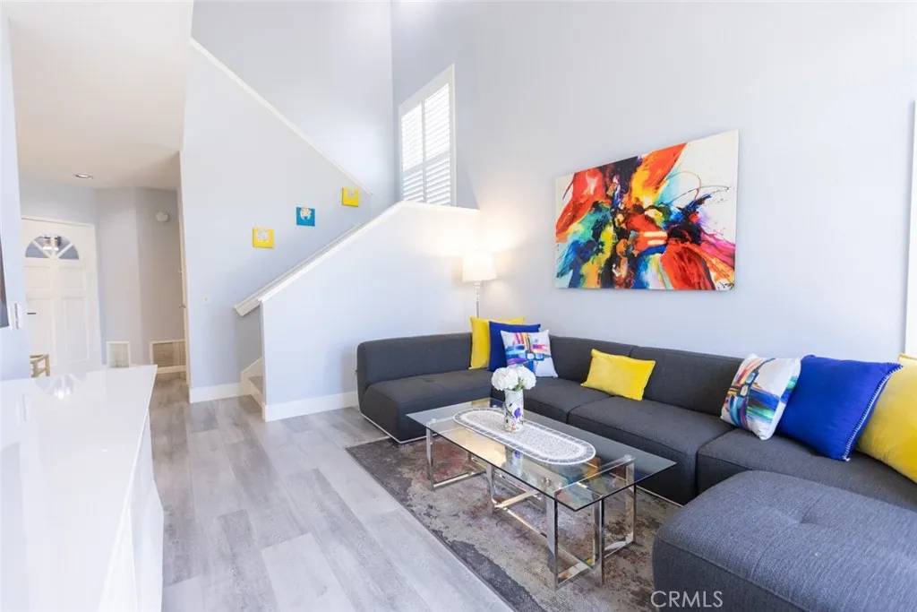 Tustin, CA 92782,2196 Evergreen Drive