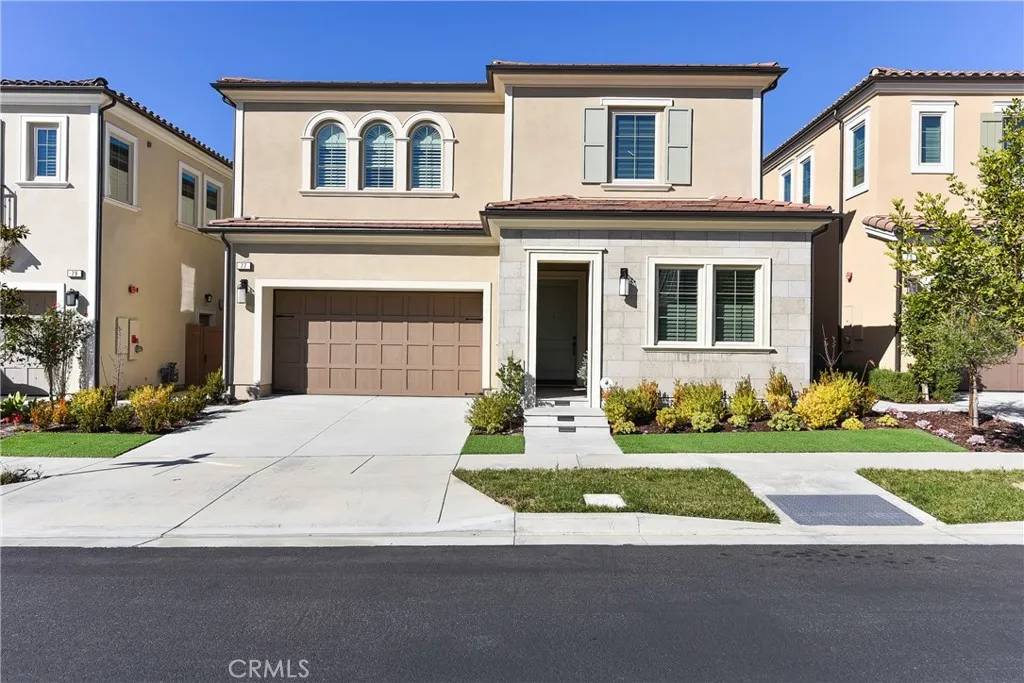 Irvine, CA 92602,77 Rockinghorse