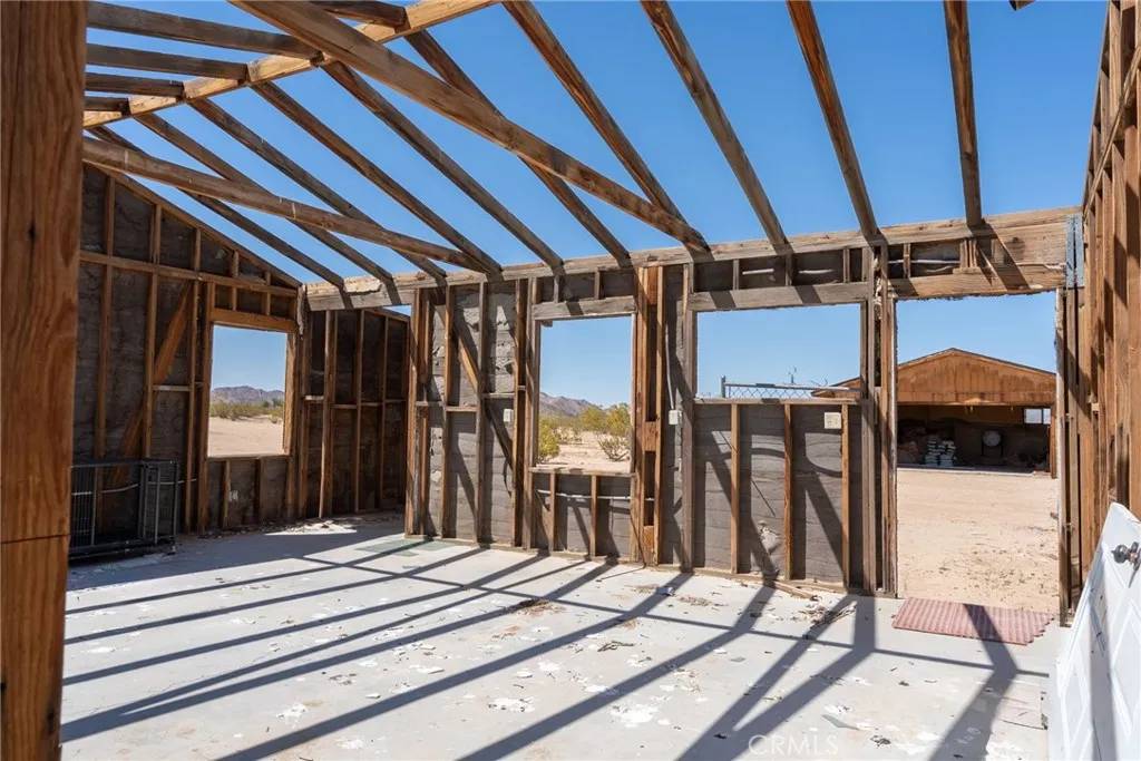 Landers, CA 92285,60776 Adele Avenue