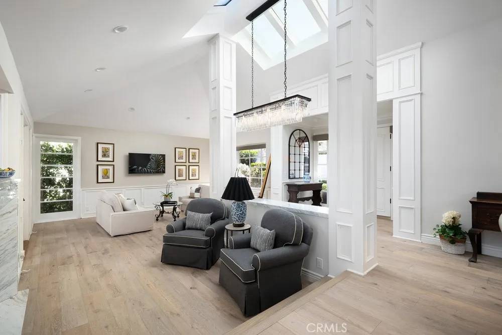 Newport Beach, CA 92660,5 Vienna