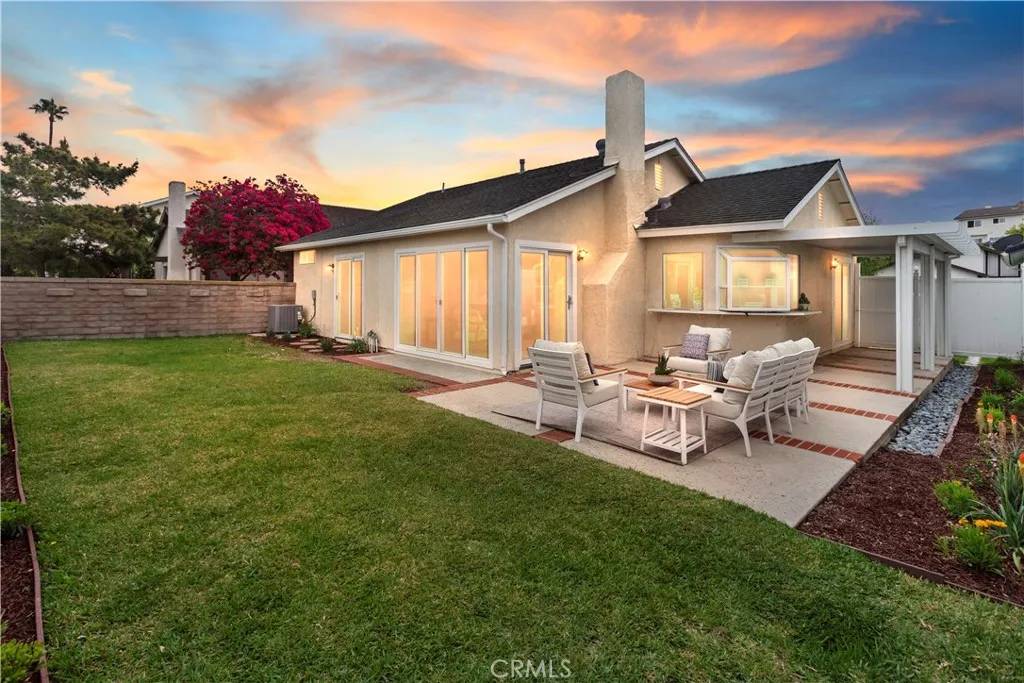 Mission Viejo, CA 92691,27781 Higuera
