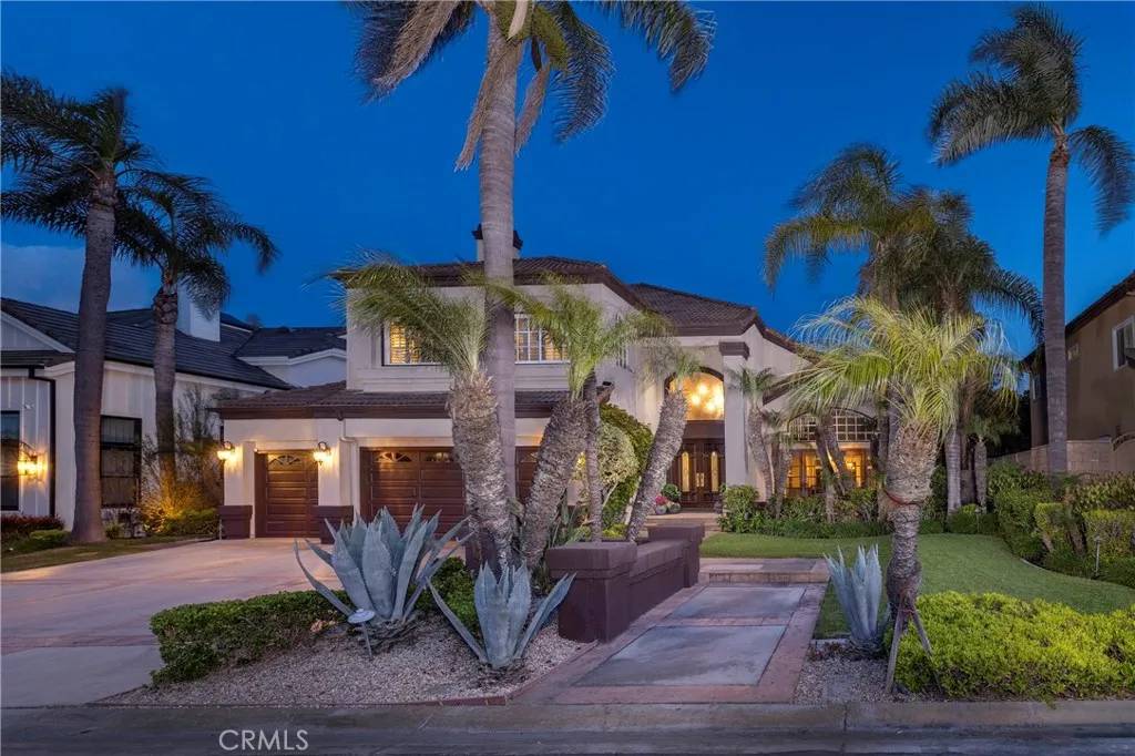 Huntington Beach, CA 92648,6592 Silverspur Lane