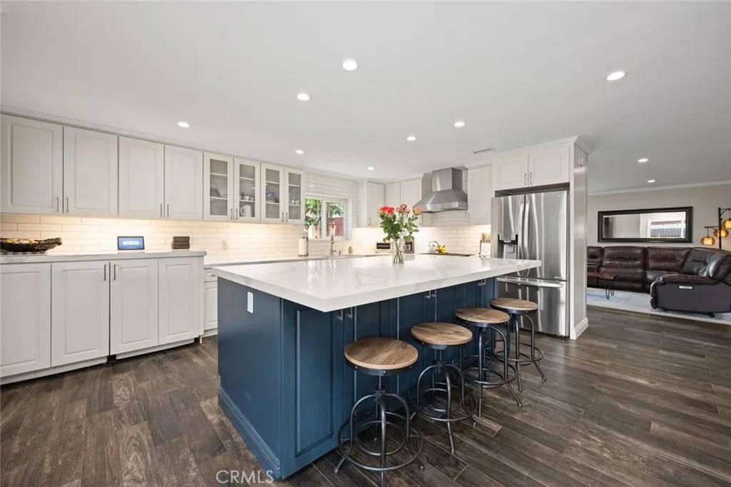 Yorba Linda, CA 92886,5681 Casa Loma Avenue