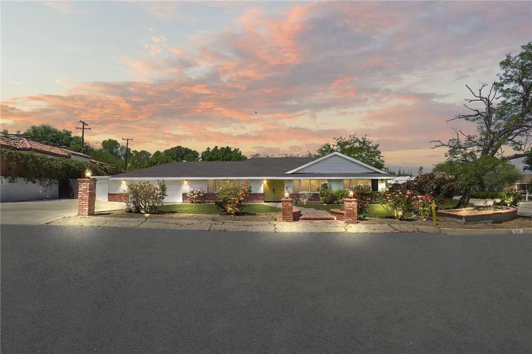 Rowland Heights, CA 91748,2305 Almeza Avenue