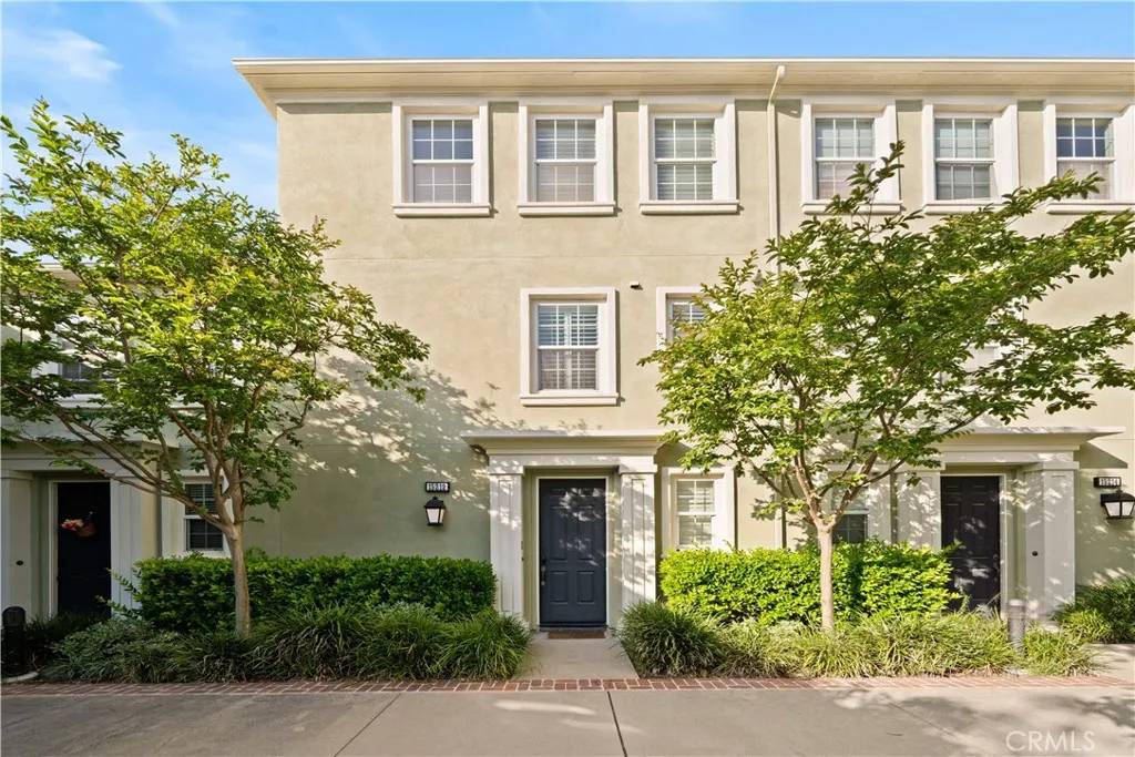 Tustin, CA 92782,15212 Cambridge Street