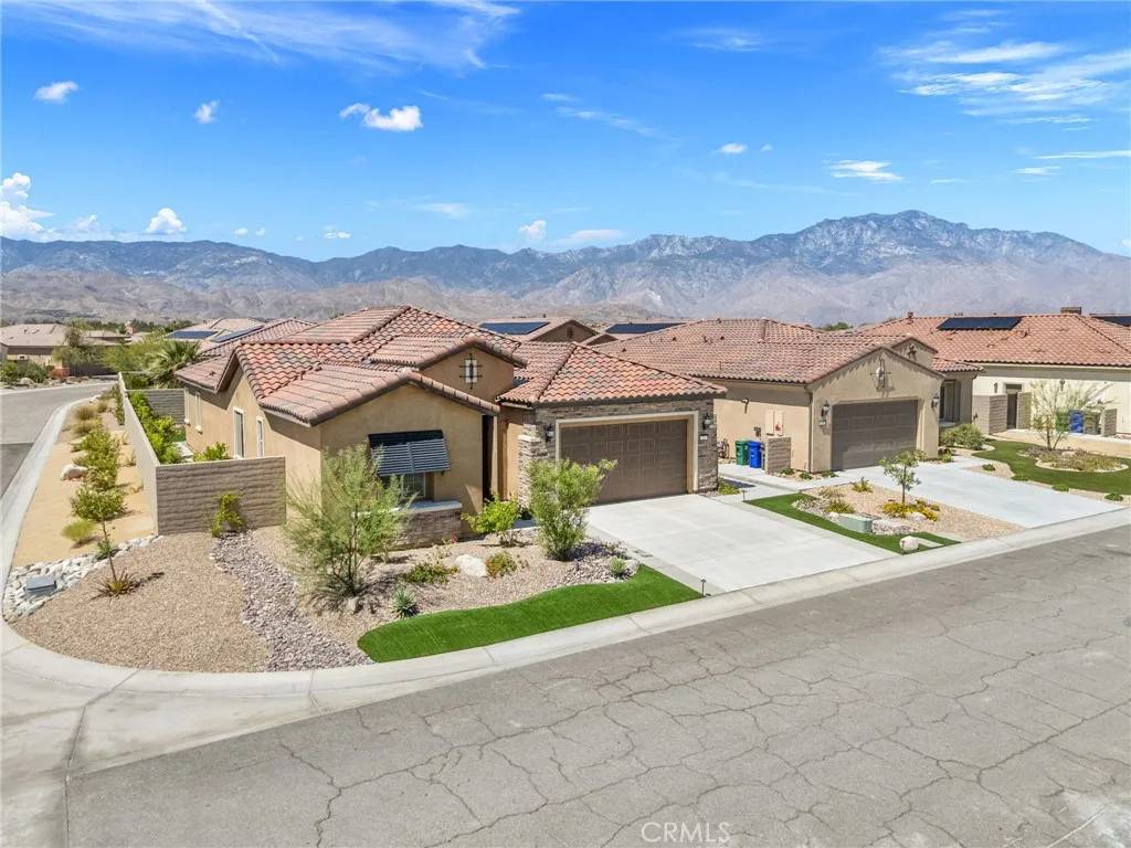 Rancho Mirage, CA 92270,27 Medoc