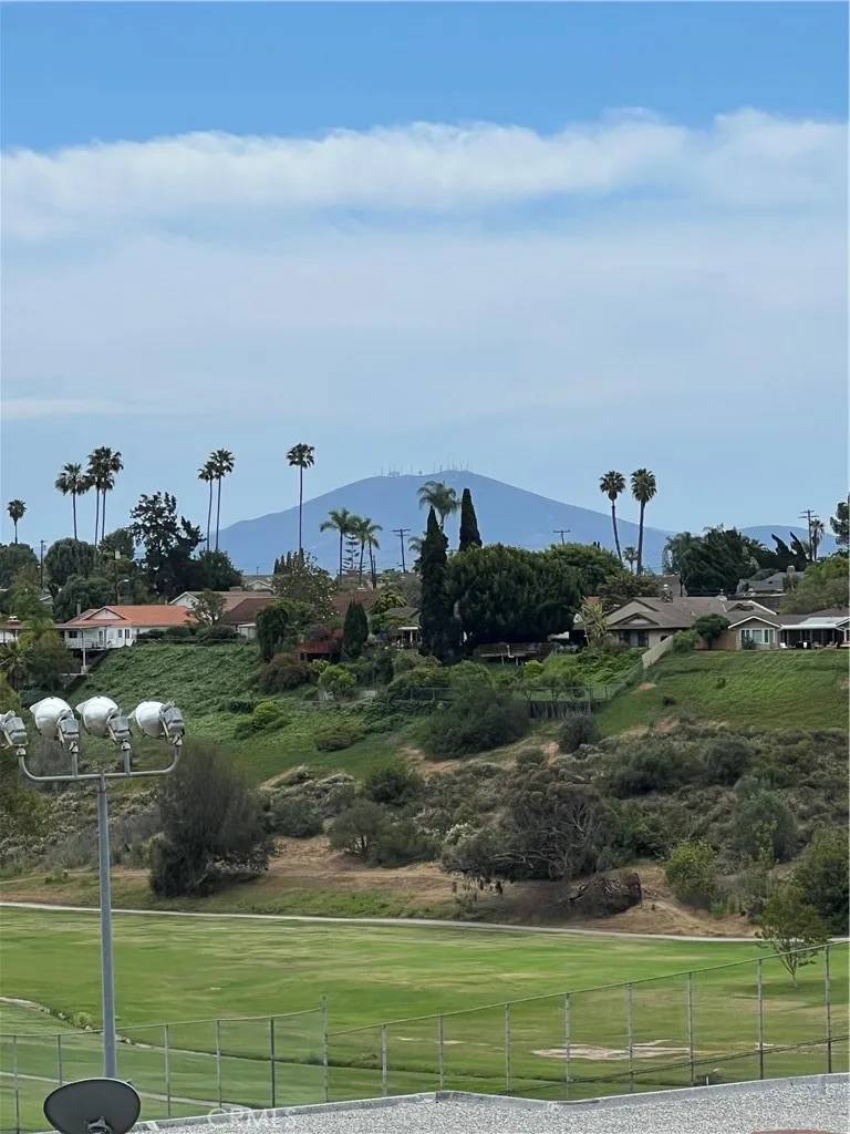 San Diego, CA 92119,6990 Caminito Perico