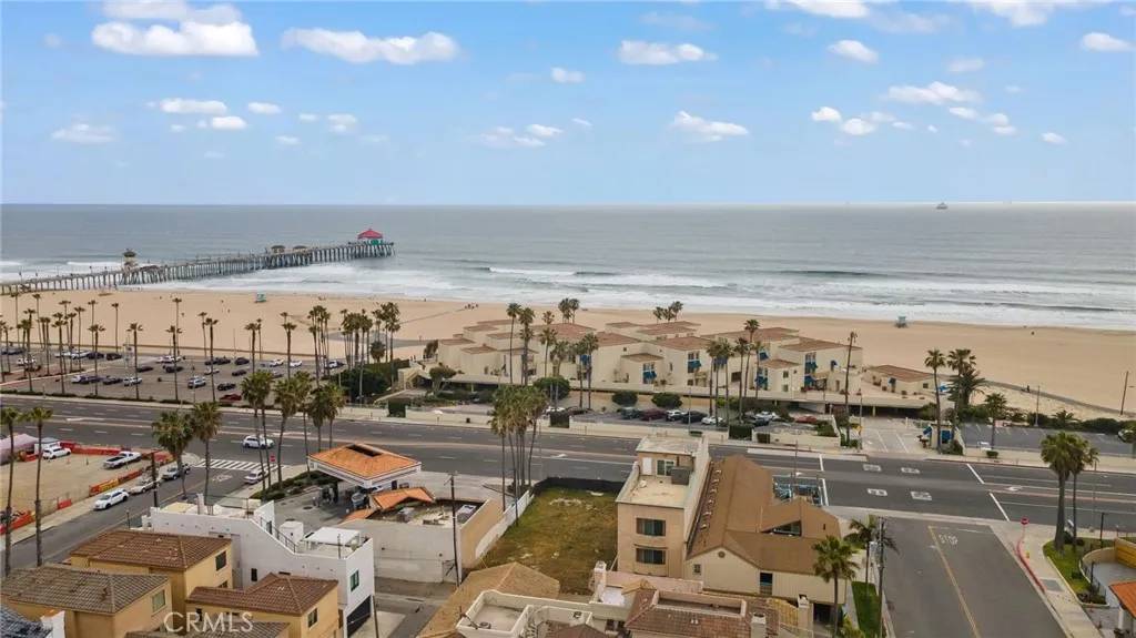 Huntington Beach, CA 92648,714 Pacific Coast