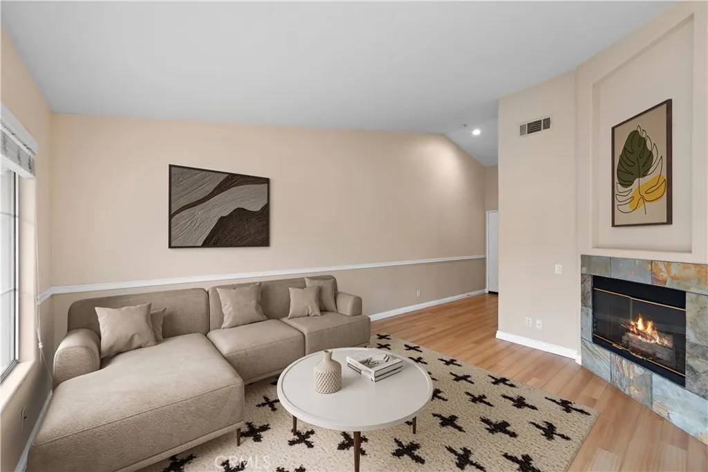 Lake Forest, CA 92610,232 Chaumont Circle