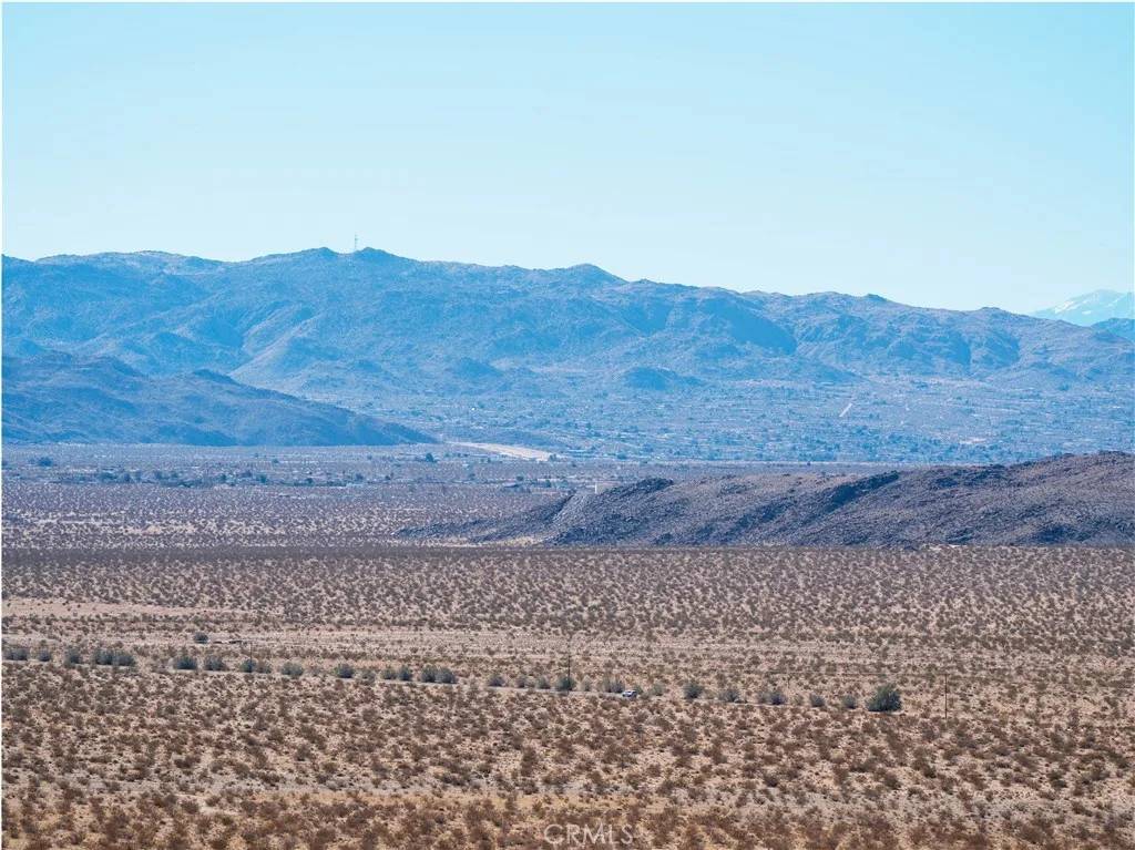 Joshua Tree, CA 92252,4078 Sunfair