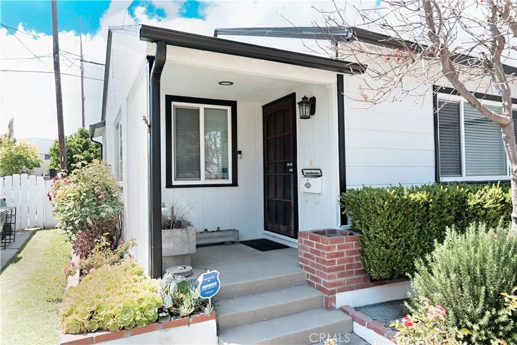 Lakewood, CA 90712,5253 Deeboyar