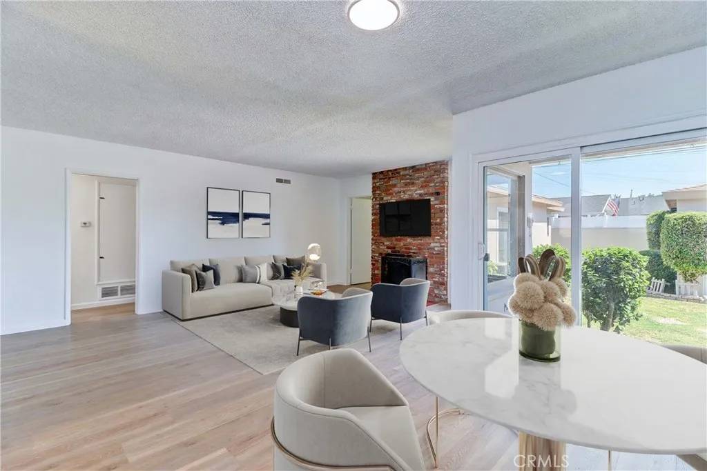 Downey, CA 90240,7515 Glencliff Drive