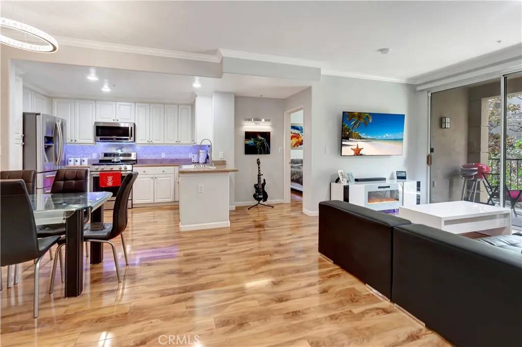 Irvine, CA 92612,2230 Watermarke Place