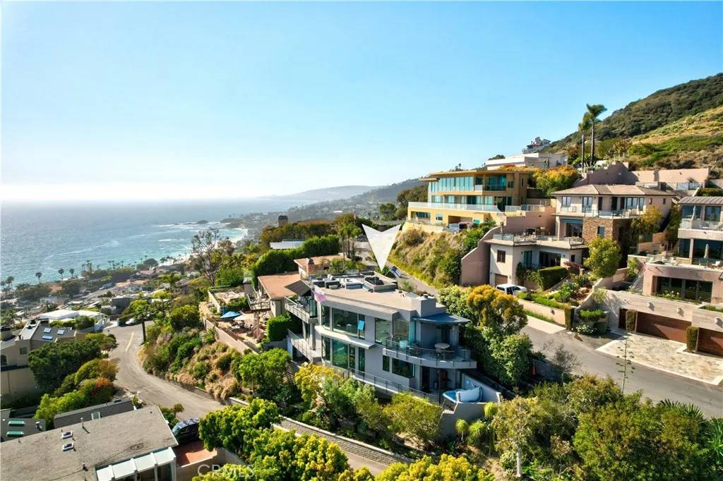 Laguna Beach, CA 92651,31411 Ceanothus Drive