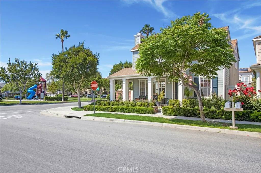 Ladera Ranch, CA 92694,2 Hydrangea Street