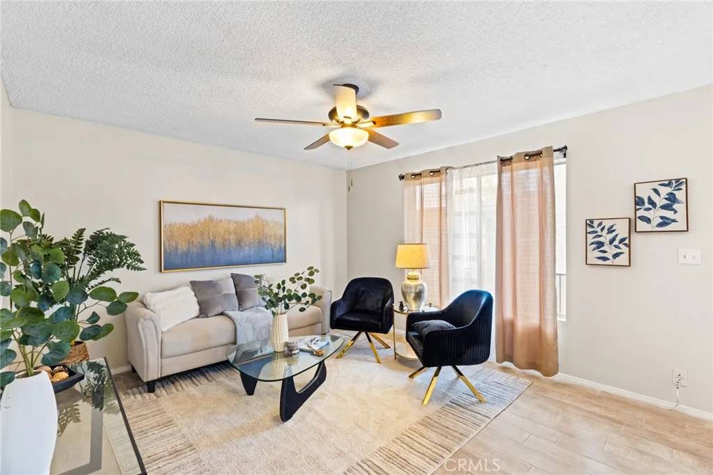 Long Beach, CA 90805,5500 Ackerfield Avenue #208