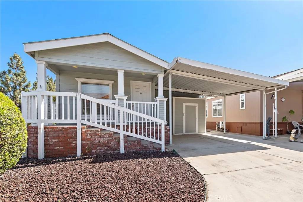Fullerton, CA 92835,2851 Rolling Hills Drive #224