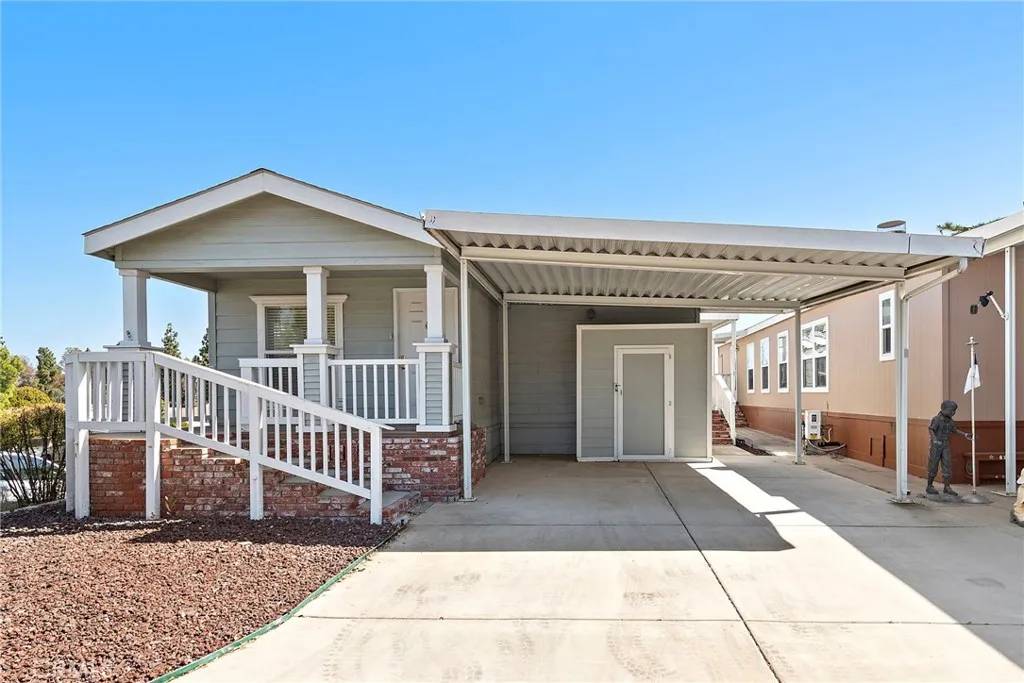 Fullerton, CA 92835,2851 Rolling Hills Drive #224