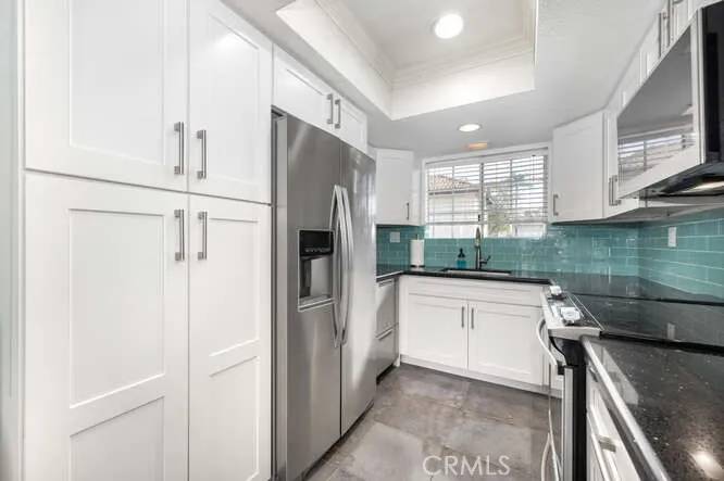 Mission Viejo, CA 92691,23391 La Crescenta #270C