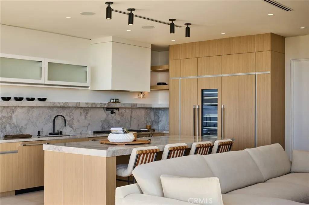Laguna Beach, CA 92651,840 Gainsborough Drive