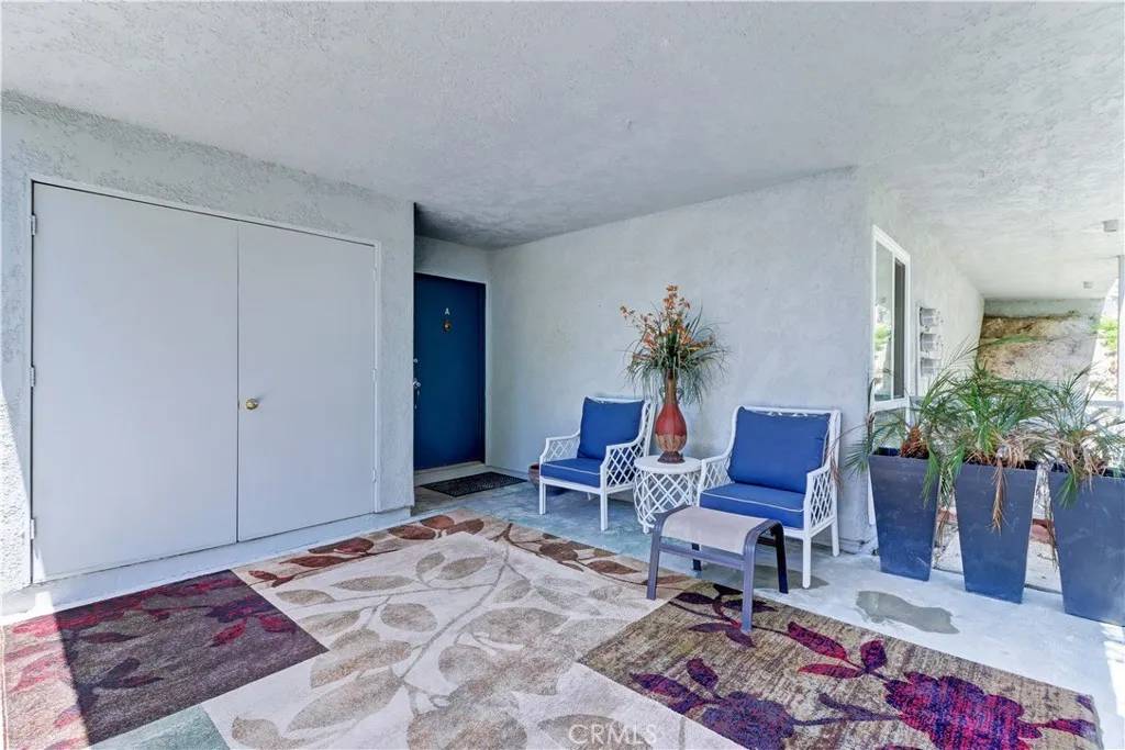 Laguna Woods, CA 92637,2109 Via Puerta #A