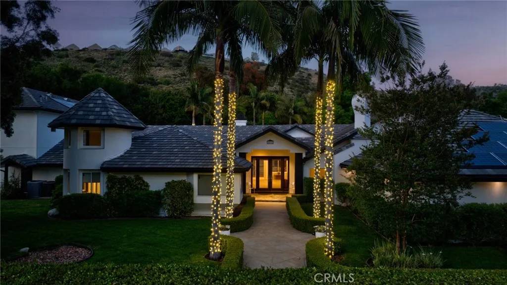 North Tustin, CA 92705,10372 Crawford Canyon Road