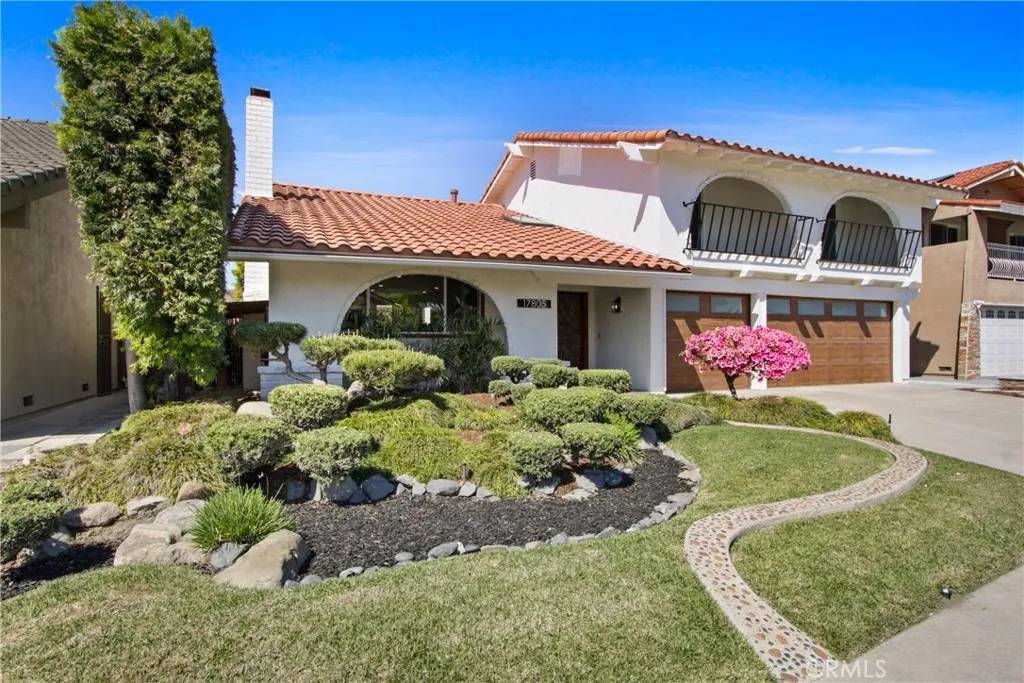 Fountain Valley, CA 92708,17805 Winterberry Street