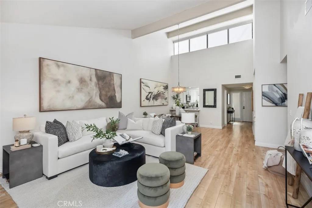 Irvine, CA 92612,4 Dogwood North