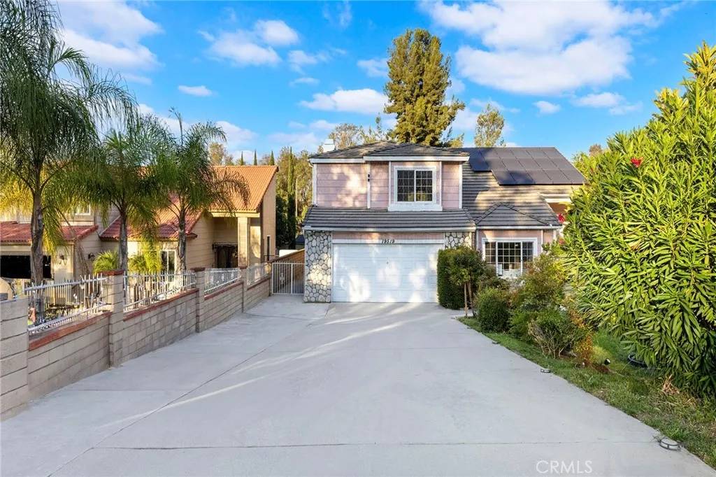 Rowland Heights, CA 91748,19519 Greenwillow Lane