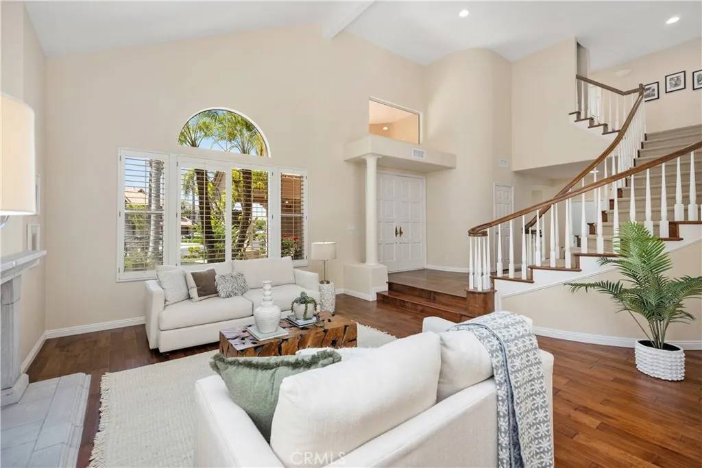 Mission Viejo, CA 92692,22312 Wayside