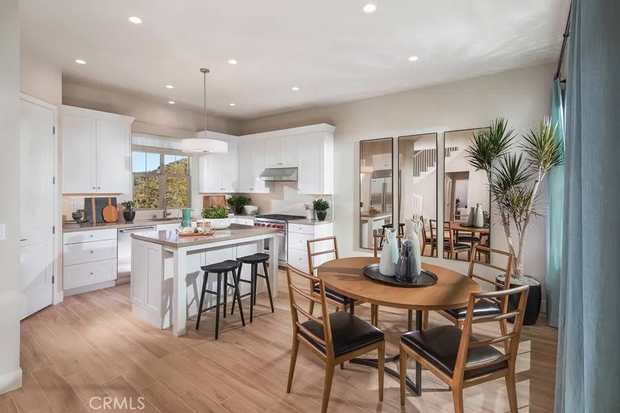 Irvine, CA 92618,116 Rimstone