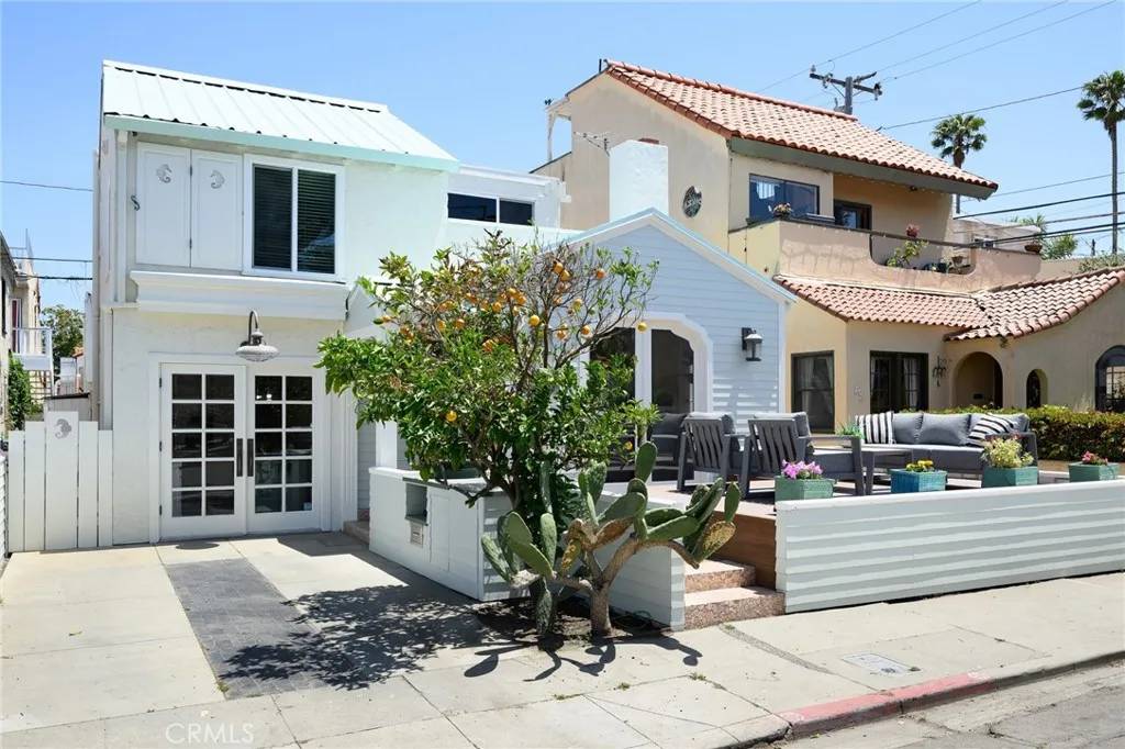 Long Beach, CA 90803,26 Covina Avenue