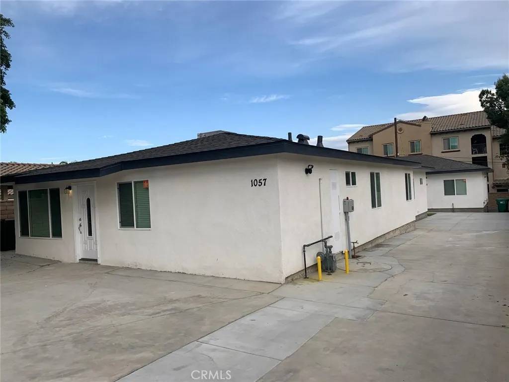 Corona, CA 92879,1057 circle city dr Circle