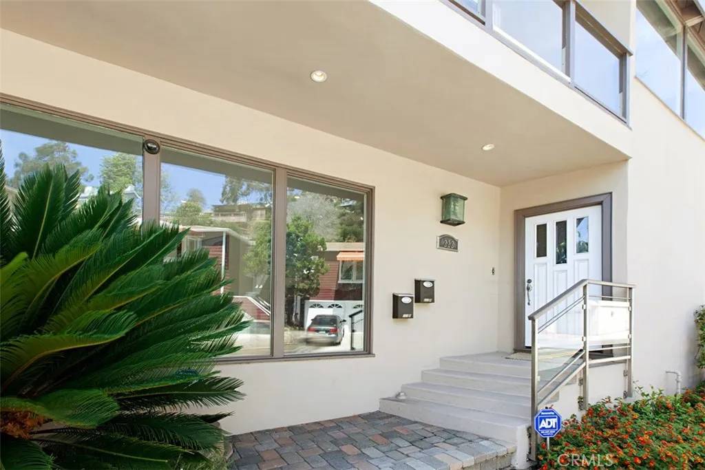 Laguna Beach, CA 92651,222 Nyes Place #A