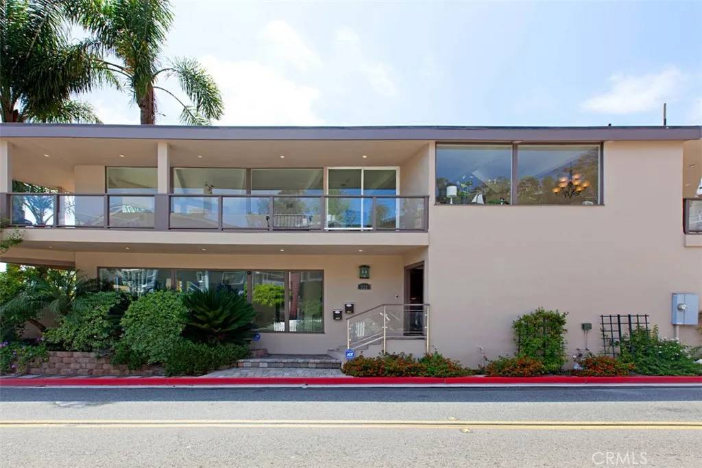 Laguna Beach, CA 92651,222 Nyes Place #A