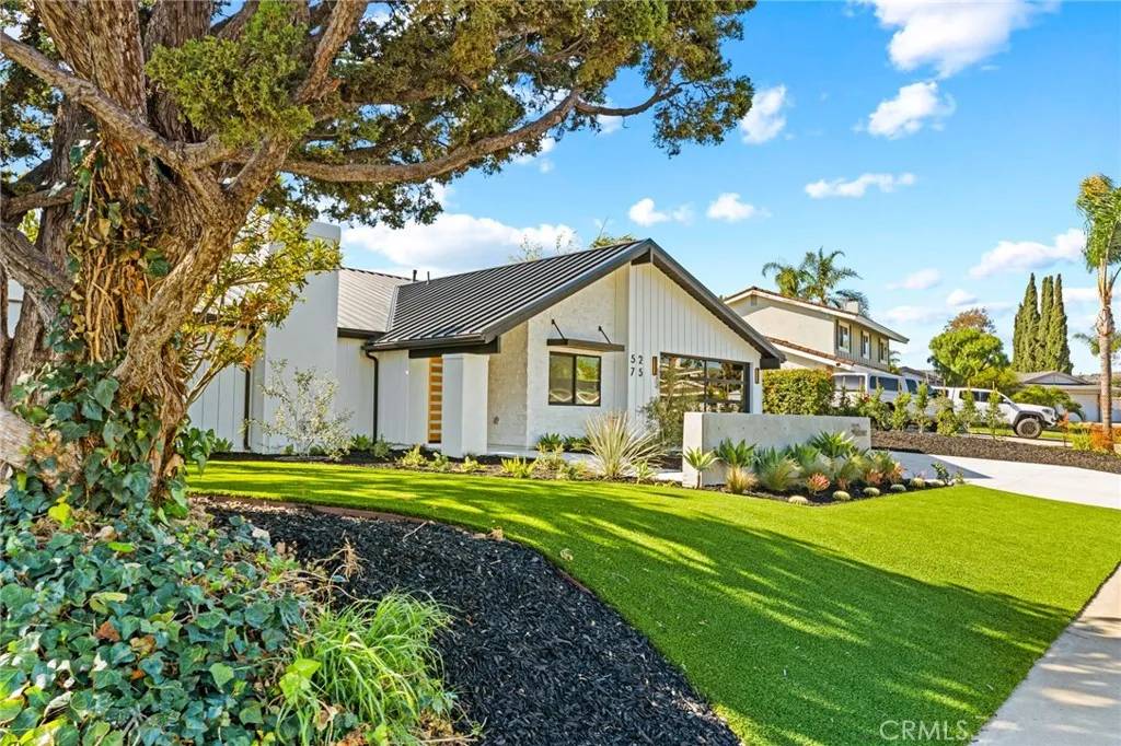 Yorba Linda, CA 92886,5275 Lynridge Drive