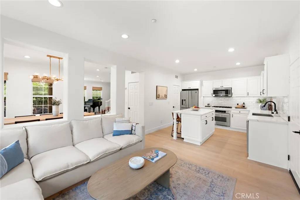 Ladera Ranch, CA 92694,109 Orange Blossom Circle