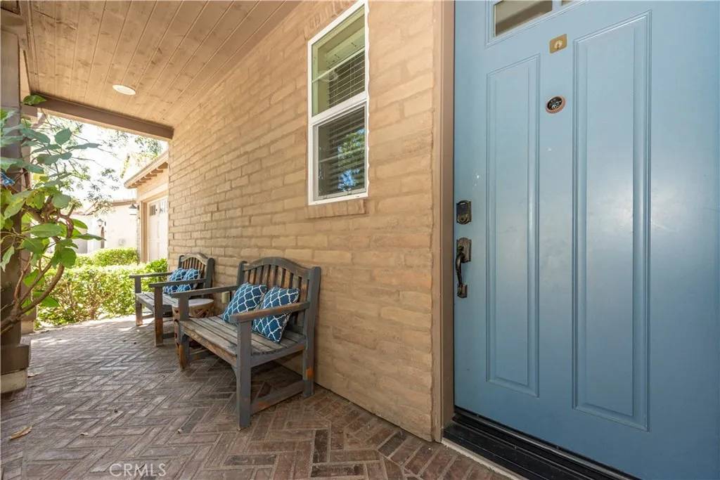 Irvine, CA 92618,181 Compass